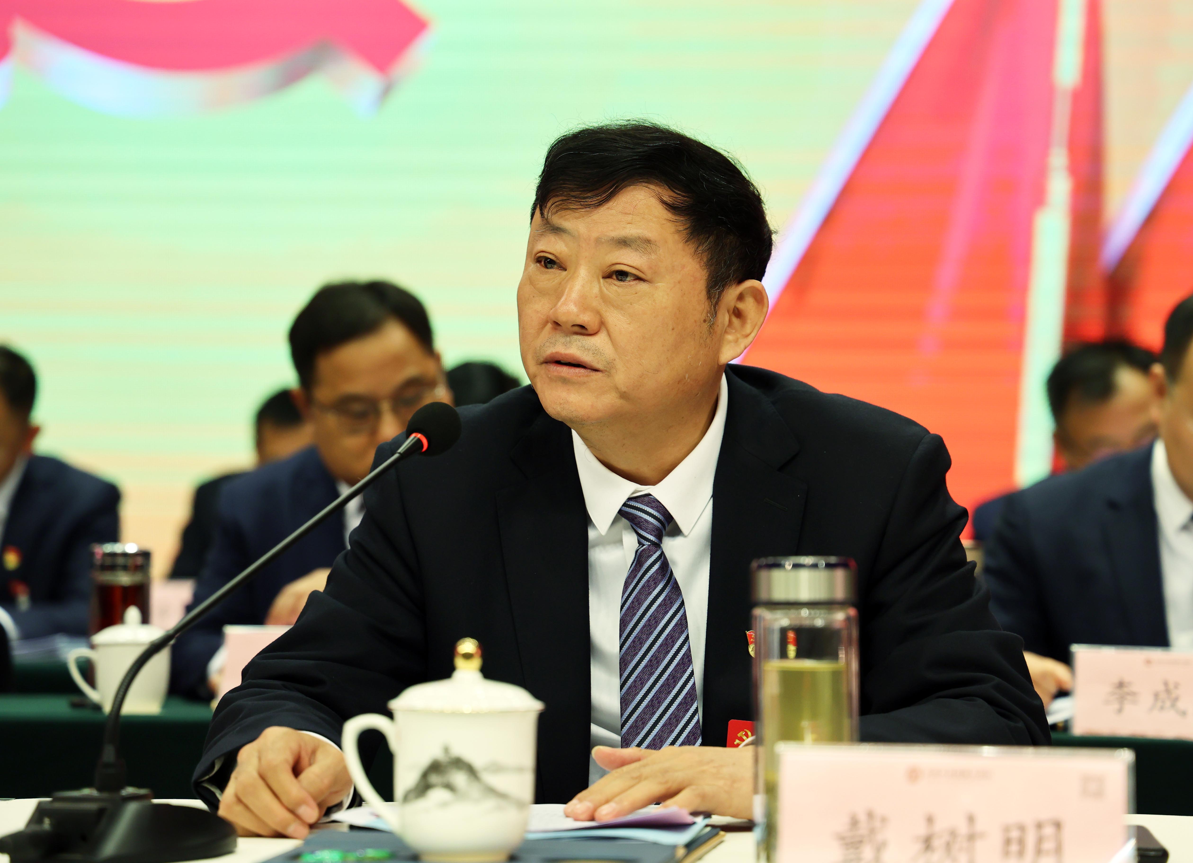 c58b95a638cbd40a4bae8dde5ade235.jpg