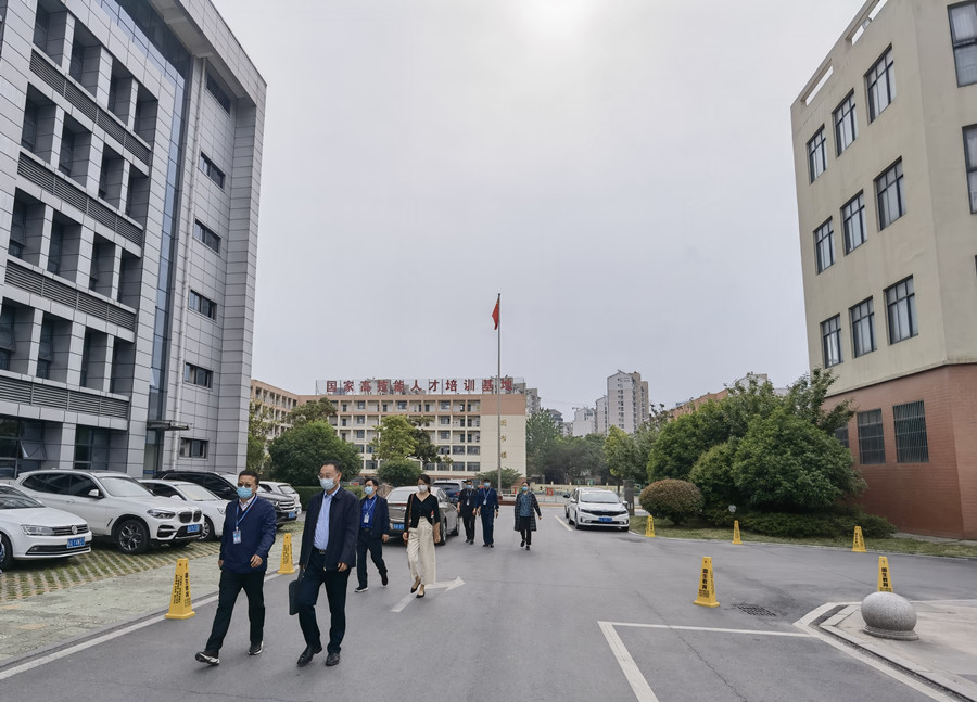 QQ图片20220420194443.jpg