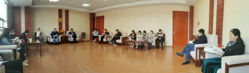 行政第二党支部学习二十大照片.jpg
