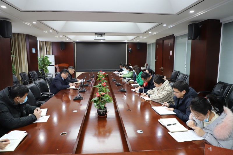 民主生活会前座谈_副本.jpg