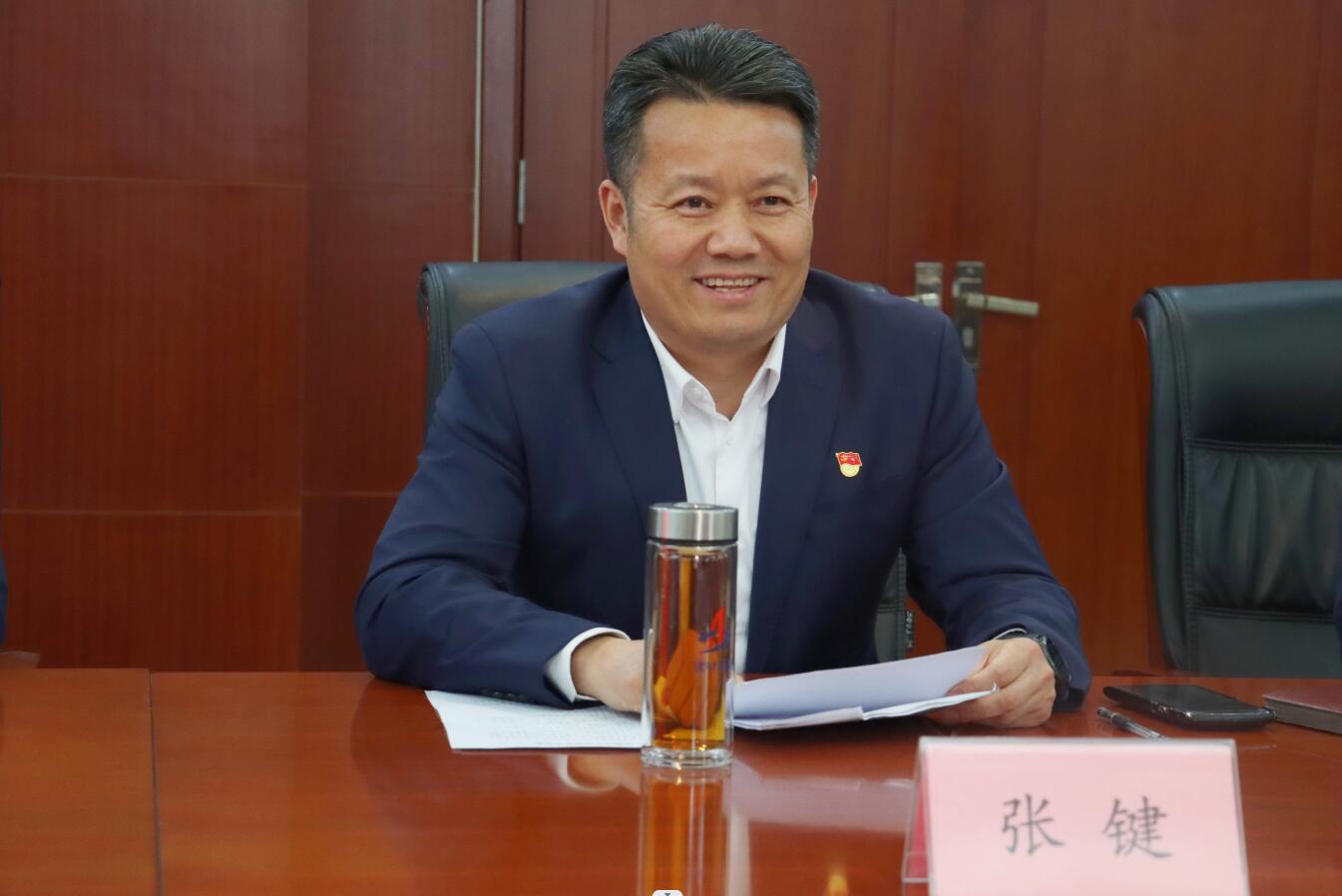 张键1.jpg