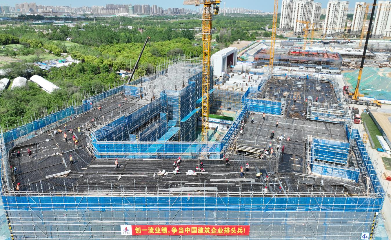 安徽三建合肥一中淝河校区项目。。。。。。。Z6尊龙凯时供图